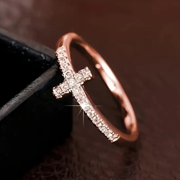 Jewelry - NWT Rose Gold Cross Cubic Zirconia Ring